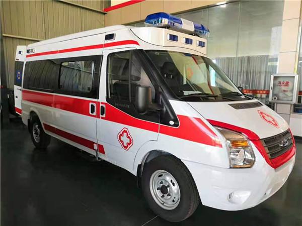 青浦区福特V362救护车